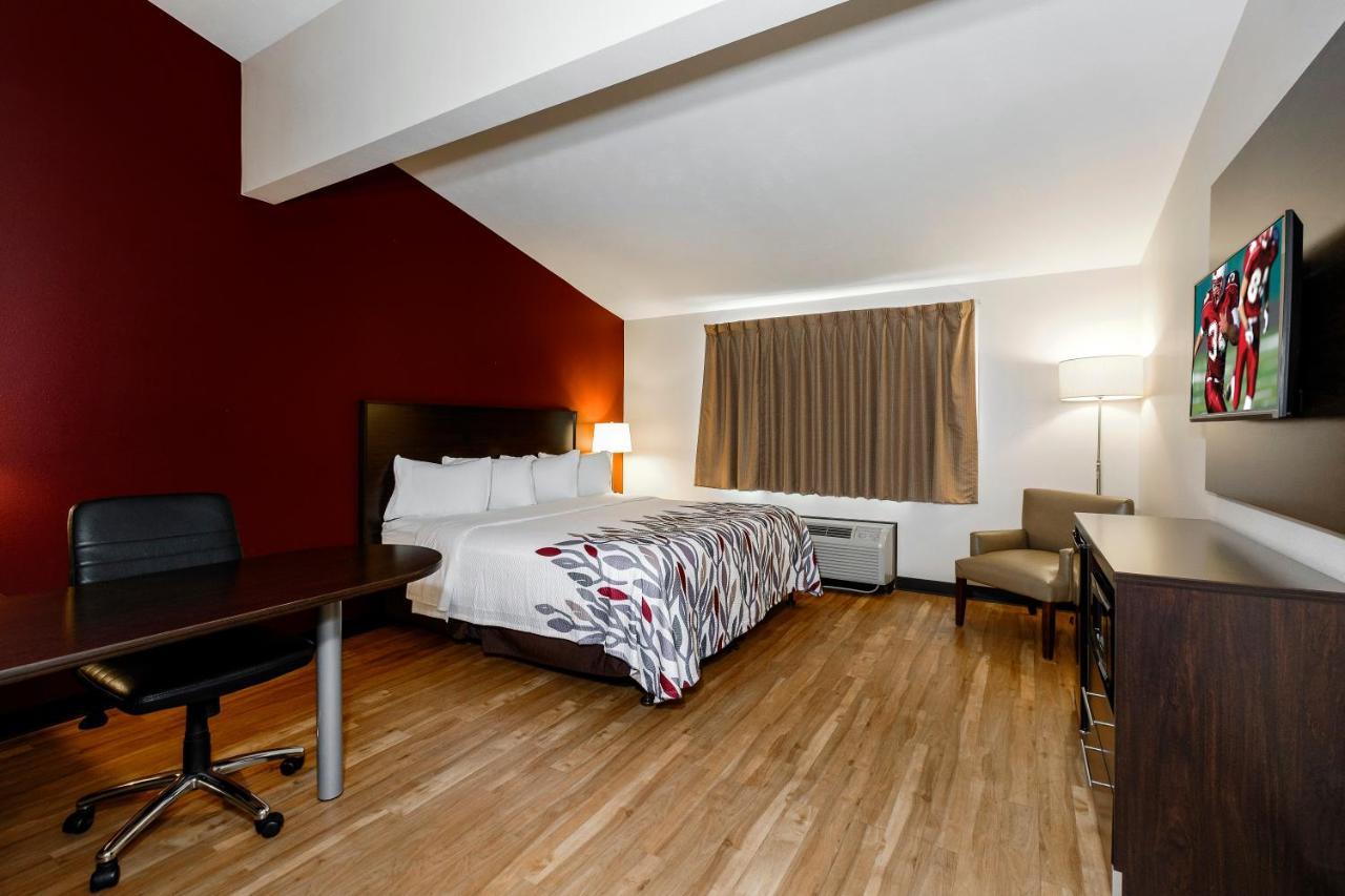 Red Roof Inn Vermillion - U Of South Dakota Екстериор снимка